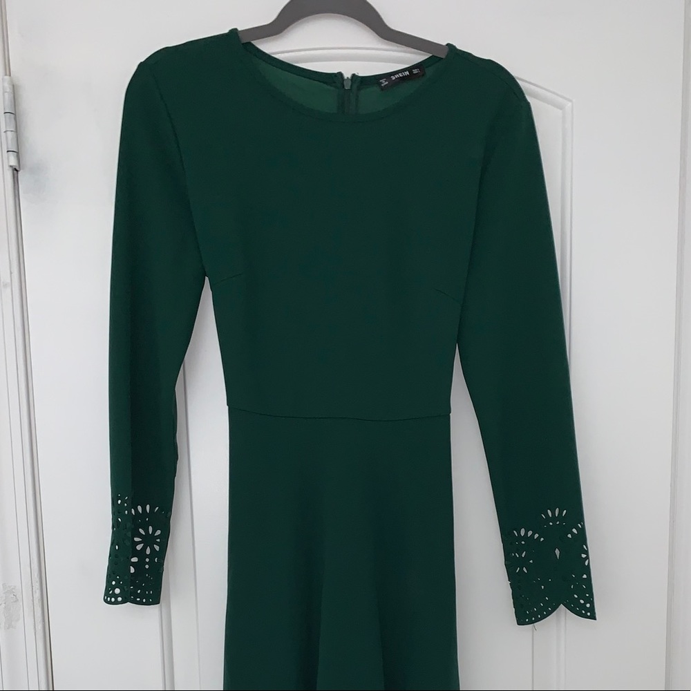 Dress - Picture 2 of 6